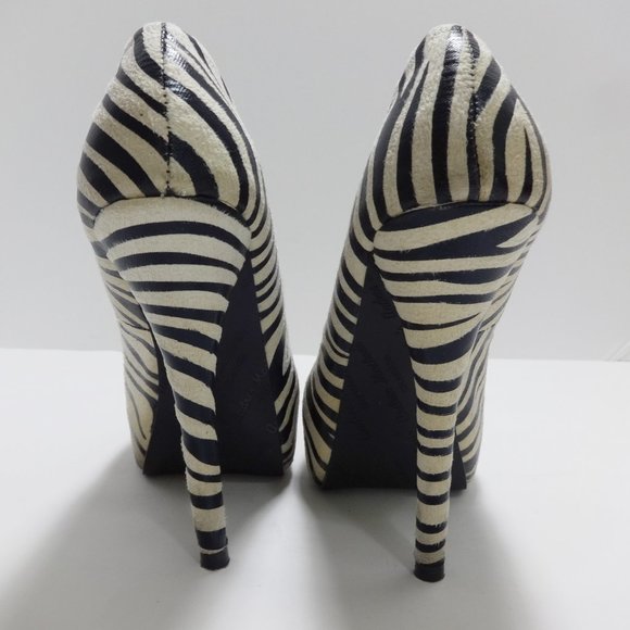 ANDRES MACHADO Zebra Pattern High Heels - Picture 7 of 14